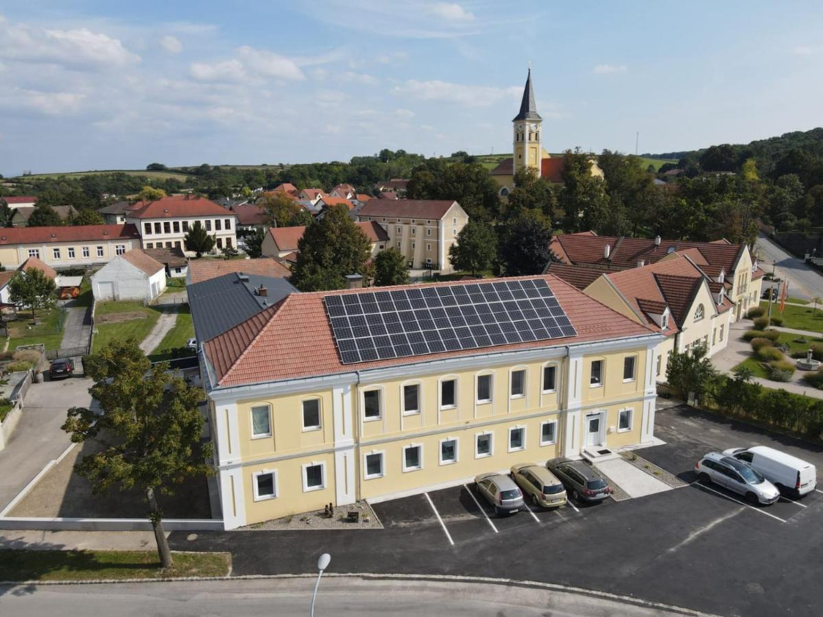 Weinlandmotel Ebenthal  Exteriör bild